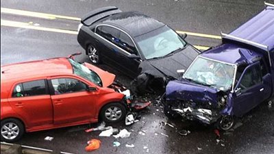 مقتل 42 في حادث سير جنوب غرب فرنسا